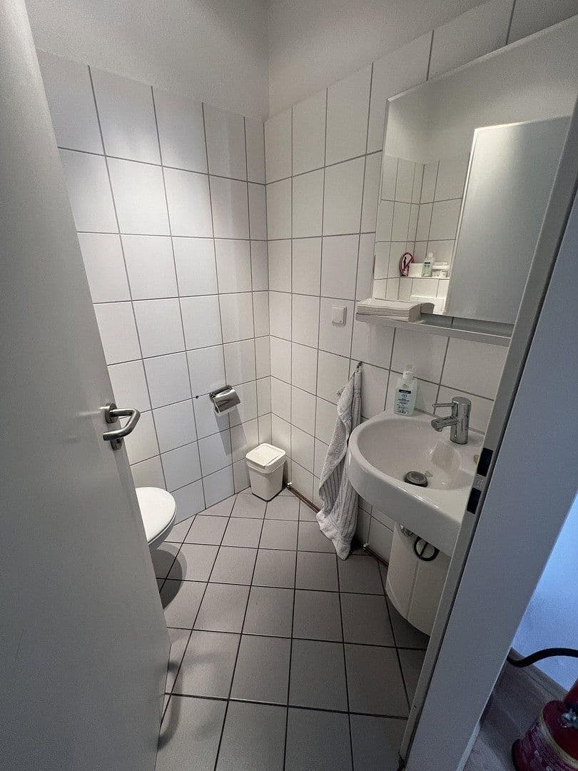 Prenájom kancelárie 68 m², Lister Meile 42, Hannover, Dolné Sasko Prenájom kancelárie 68 m², Lister Meile 42, Hannover, Dolné Sasko