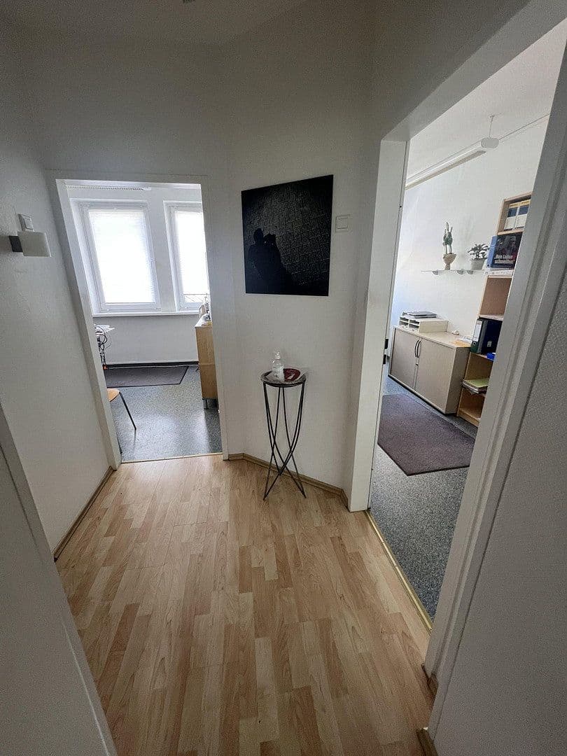 Prenájom kancelárie 68 m², Lister Meile 42, Hannover, Dolné Sasko Prenájom kancelárie 68 m², Lister Meile 42, Hannover, Dolné Sasko