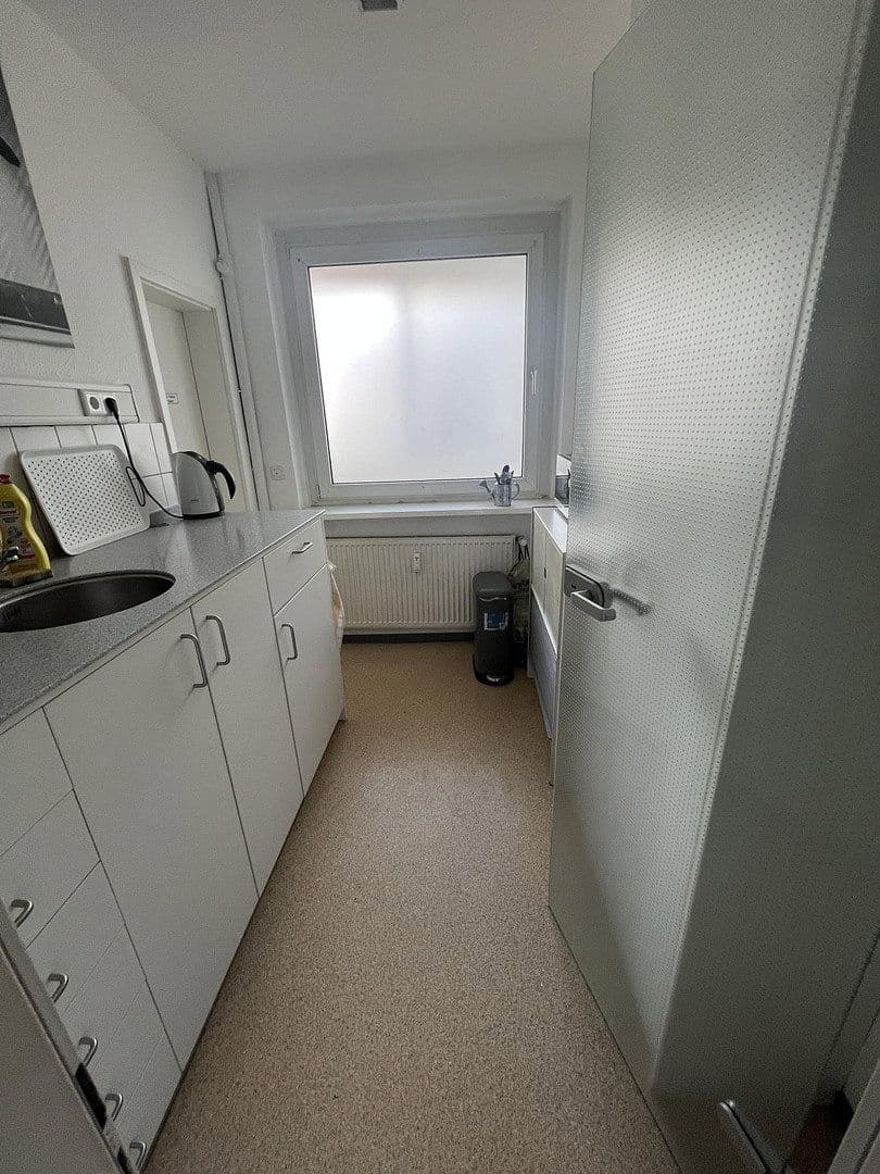 Prenájom kancelárie 68 m², Lister Meile 42, Hannover, Dolné Sasko Prenájom kancelárie 68 m², Lister Meile 42, Hannover, Dolné Sasko