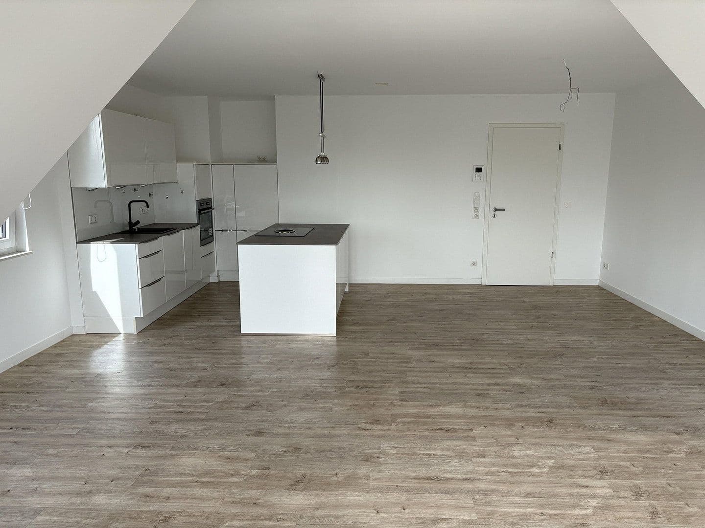Prenájom bytu 4-izbový 123 m², Stadtlohn, Severné Porýnie - Westfálsko Prenájom bytu 4-izbový 123 m², Stadtlohn, Severné Porýnie - Westfálsko