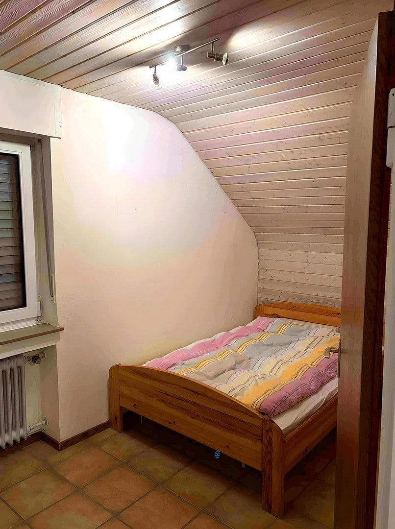Prenájom bytu 3-izbový 92 m², Ellener Straße 109, Düren, Severné Porýnie - Westfálsko Prenájom bytu 3-izbový 92 m², Ellener Straße 109, Düren, Severné Porýnie - Westfálsko