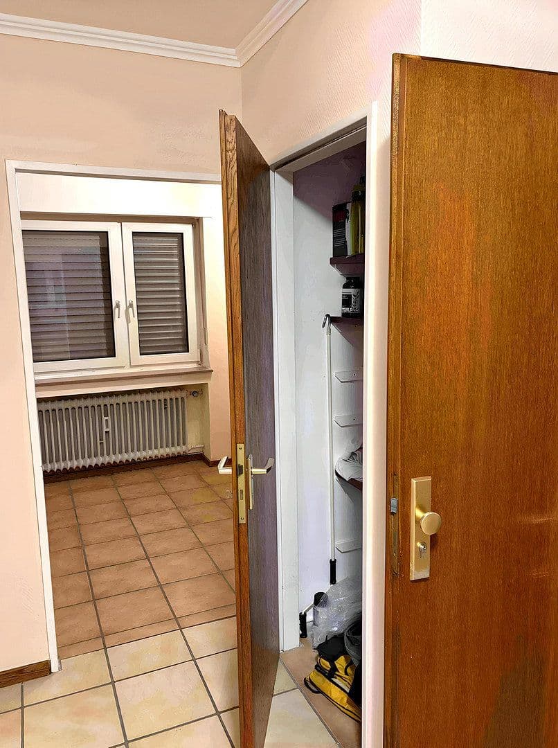 Prenájom bytu 3-izbový 92 m², Ellener Straße 109, Düren, Severné Porýnie - Westfálsko Prenájom bytu 3-izbový 92 m², Ellener Straße 109, Düren, Severné Porýnie - Westfálsko