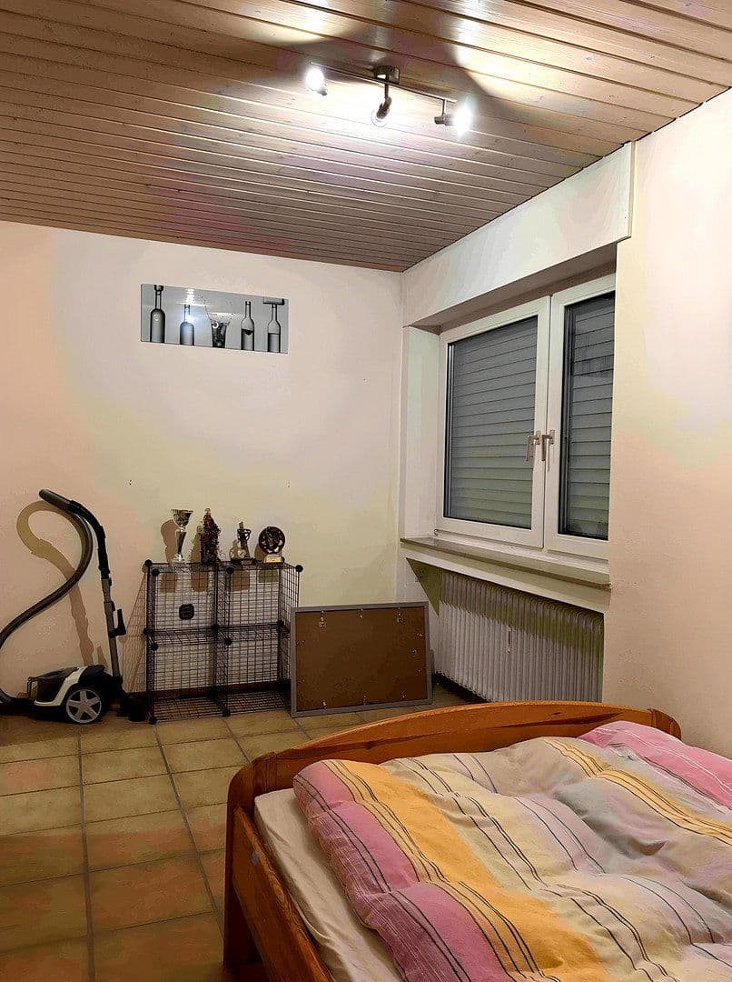 Prenájom bytu 3-izbový 92 m², Ellener Straße 109, Düren, Severné Porýnie - Westfálsko Prenájom bytu 3-izbový 92 m², Ellener Straße 109, Düren, Severné Porýnie - Westfálsko