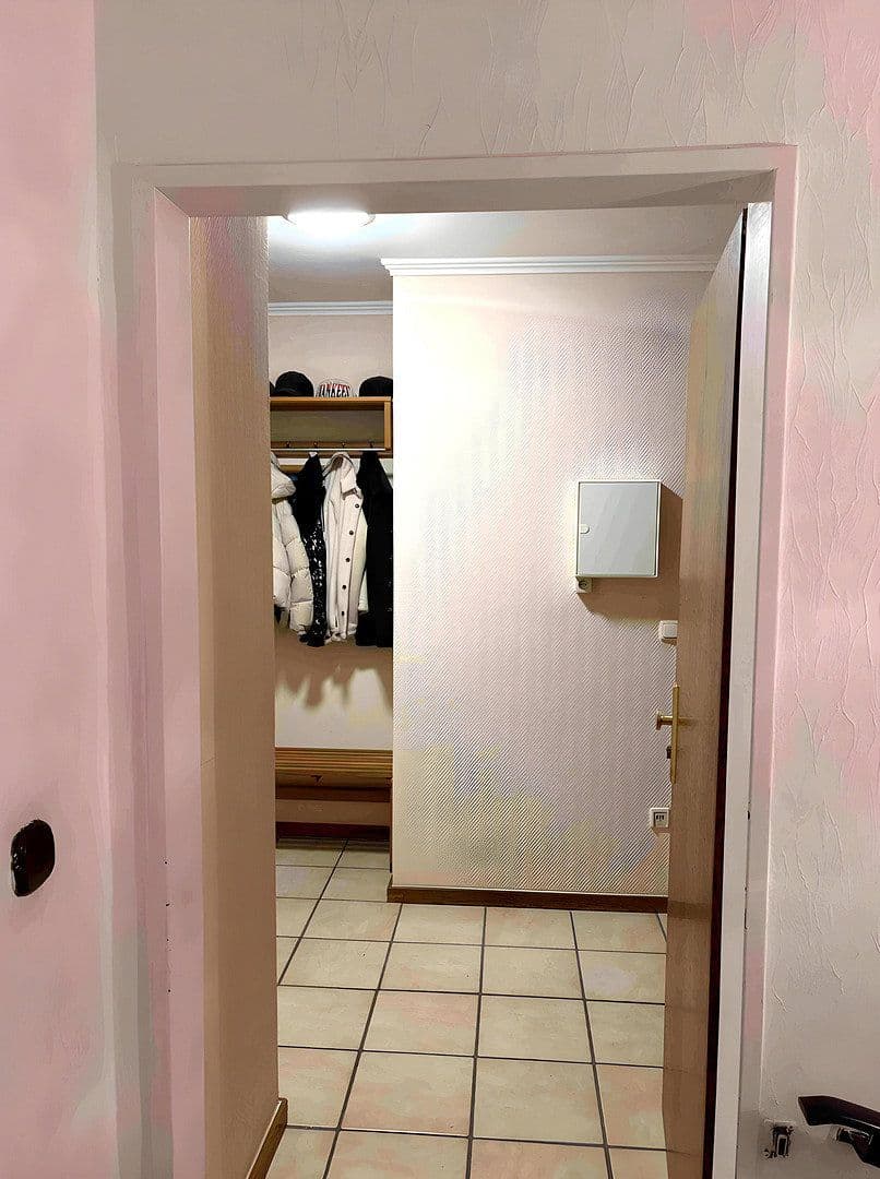 Prenájom bytu 3-izbový 92 m², Ellener Straße 109, Düren, Severné Porýnie - Westfálsko Prenájom bytu 3-izbový 92 m², Ellener Straße 109, Düren, Severné Porýnie - Westfálsko
