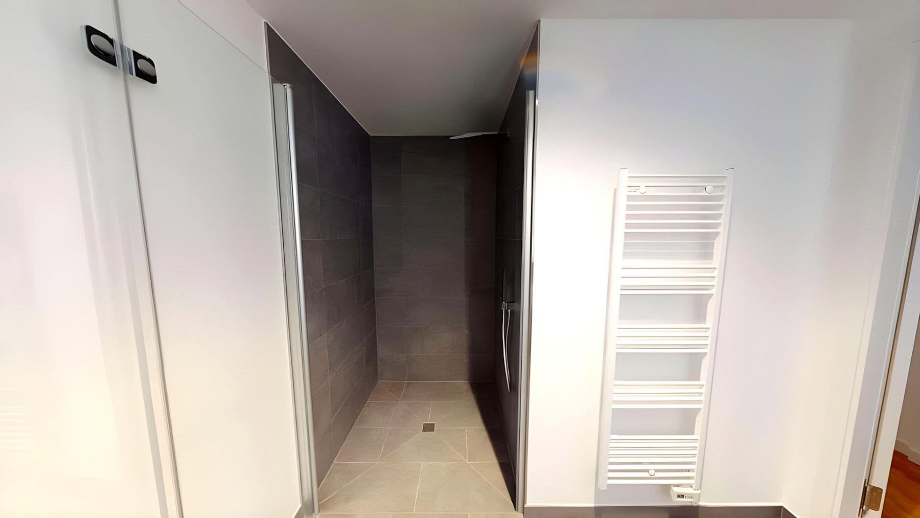 Prenájom bytu 2-izbový 55 m², Rosenthaler Str. 44, Berlin, Berlín Prenájom bytu 2-izbový 55 m², Rosenthaler Str. 44, Berlin, Berlín