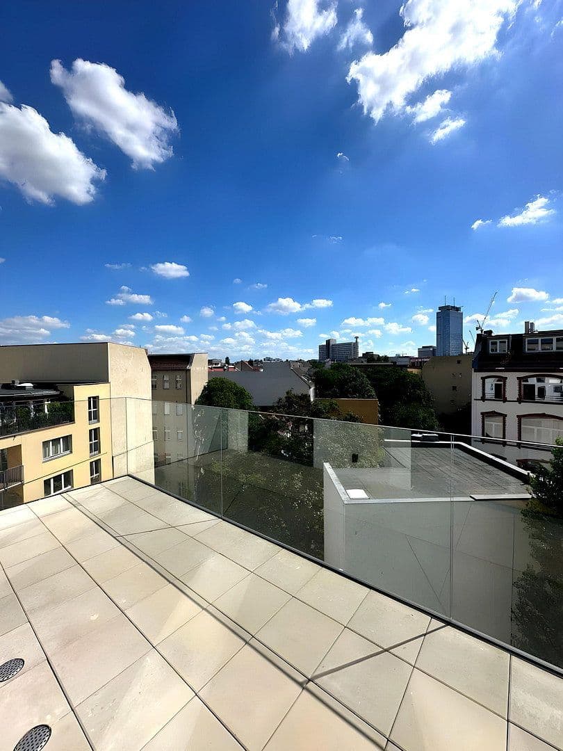 Prenájom bytu 2-izbový 55 m², Rosenthaler Str. 44, Berlin, Berlín Prenájom bytu 2-izbový 55 m², Rosenthaler Str. 44, Berlin, Berlín