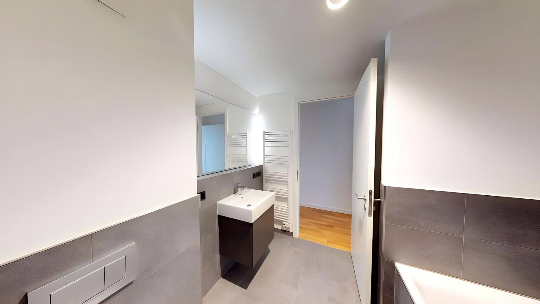 Prenájom bytu 2-izbový 55 m², Rosenthaler Str. 44, Berlin, Berlín Prenájom bytu 2-izbový 55 m², Rosenthaler Str. 44, Berlin, Berlín