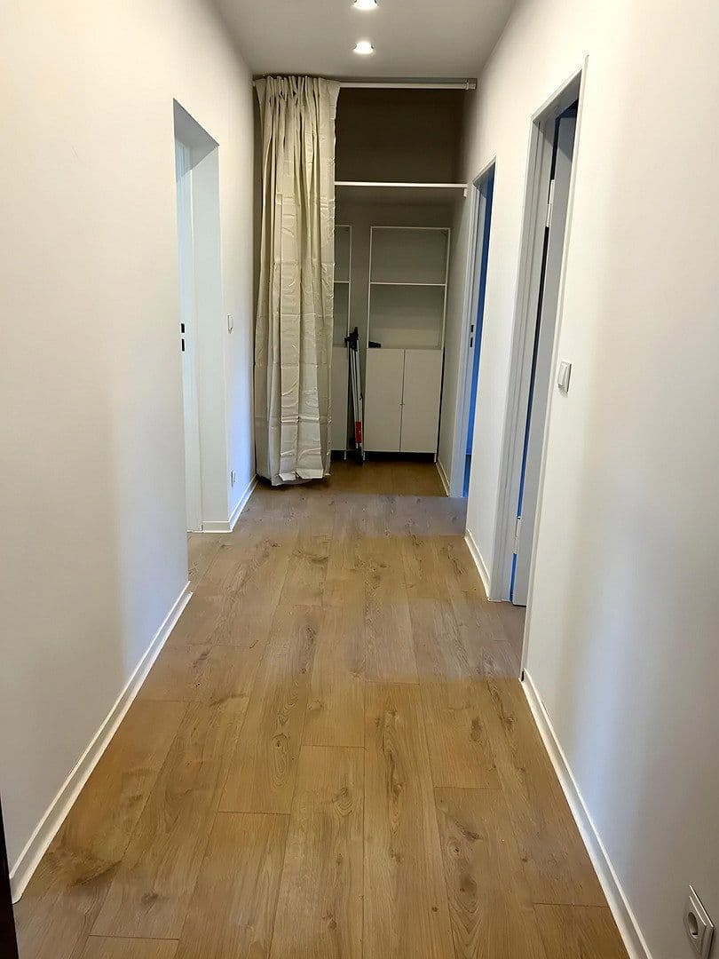 Prenájom bytu 3-izbový 65 m², Suderoder Straße 6, Berlin, Berlín Prenájom bytu 3-izbový 65 m², Suderoder Straße 6, Berlin, Berlín