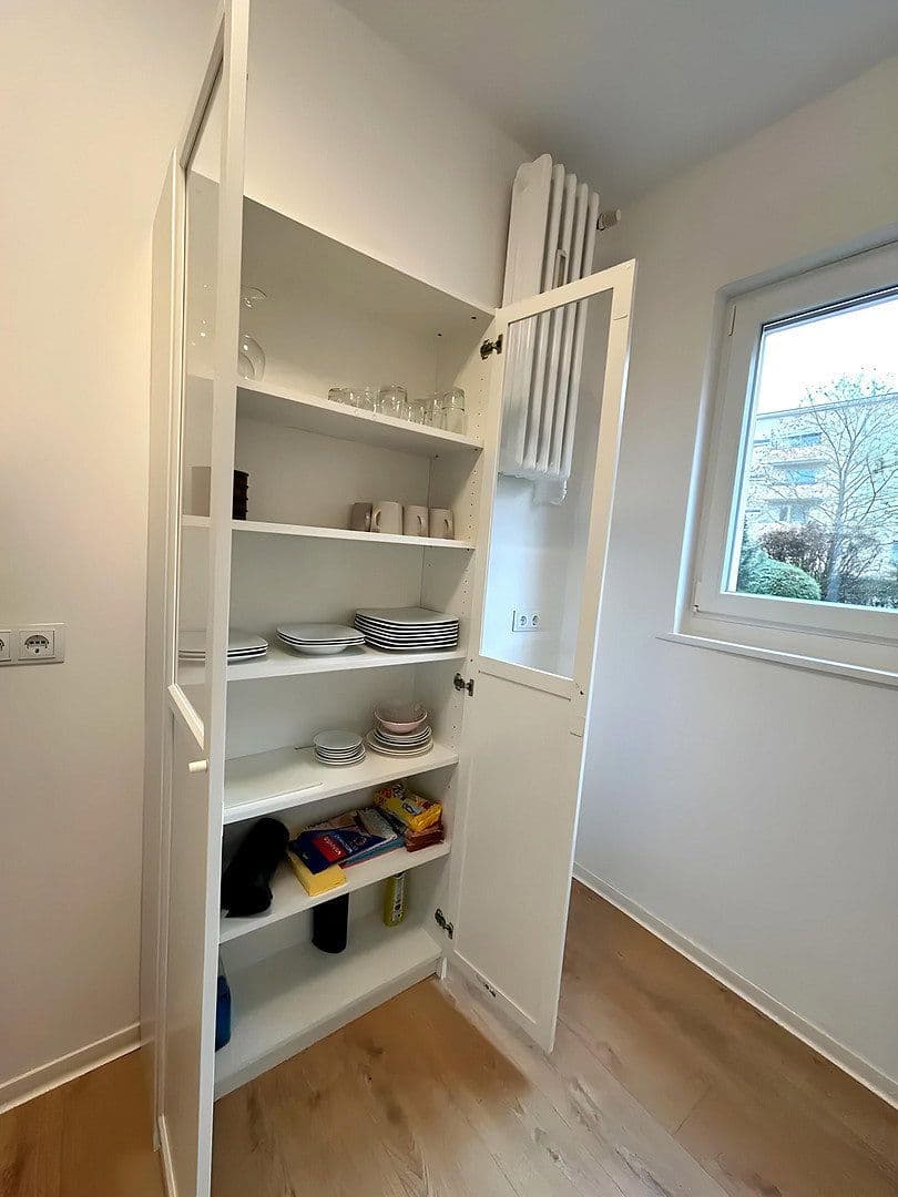 Prenájom bytu 3-izbový 65 m², Suderoder Straße 6, Berlin, Berlín Prenájom bytu 3-izbový 65 m², Suderoder Straße 6, Berlin, Berlín