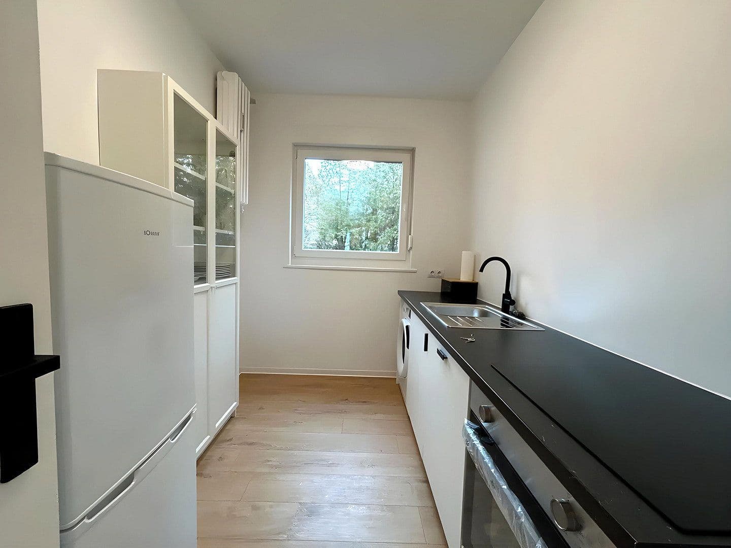 Prenájom bytu 3-izbový 65 m², Suderoder Straße 6, Berlin, Berlín Prenájom bytu 3-izbový 65 m², Suderoder Straße 6, Berlin, Berlín