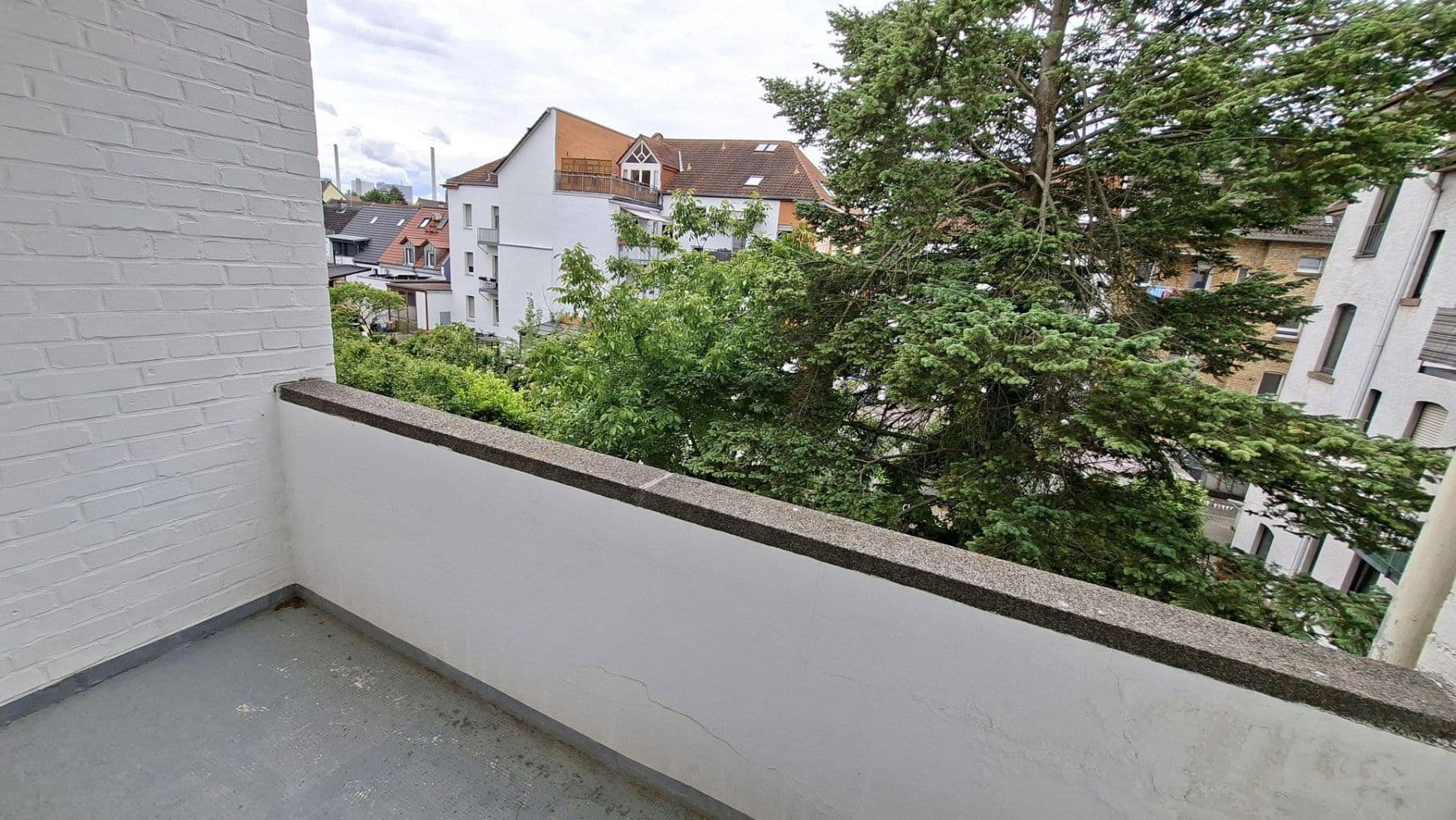 Prenájom bytu 2-izbový 67 m², Holunderstr. 13, Mannheim, Bádensko-Wurttembersko Prenájom bytu 2-izbový 67 m², Holunderstr. 13, Mannheim, Bádensko-Wurttembersko