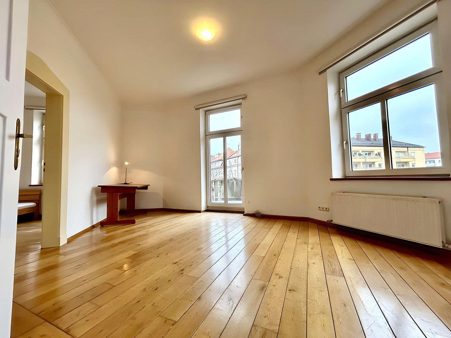 Prenájom bytu 3-izbový 110 m², Valleystraße 19, München, Bavorsko Prenájom bytu 3-izbový 110 m², Valleystraße 19, München, Bavorsko