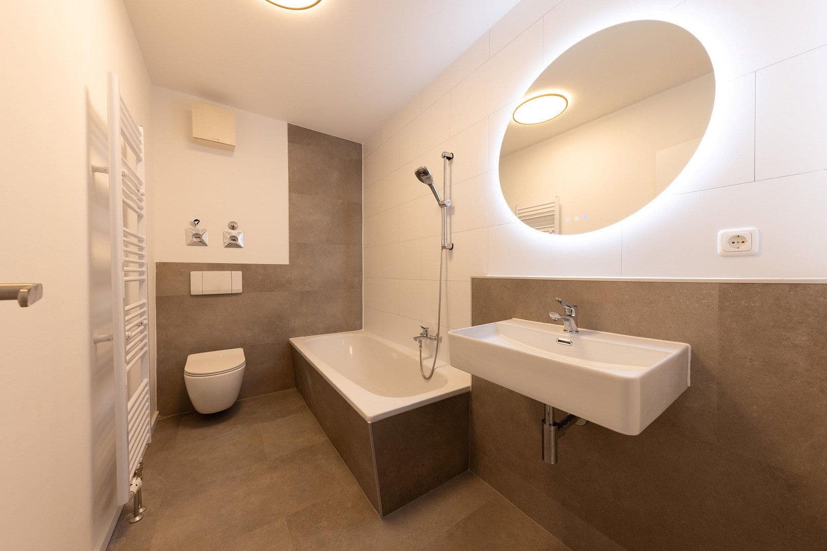 Predaj bytu 2-izbový 71 m², Körnerstraße 38, Leipzig, Sasko Predaj bytu 2-izbový 71 m², Körnerstraße 38, Leipzig, Sasko