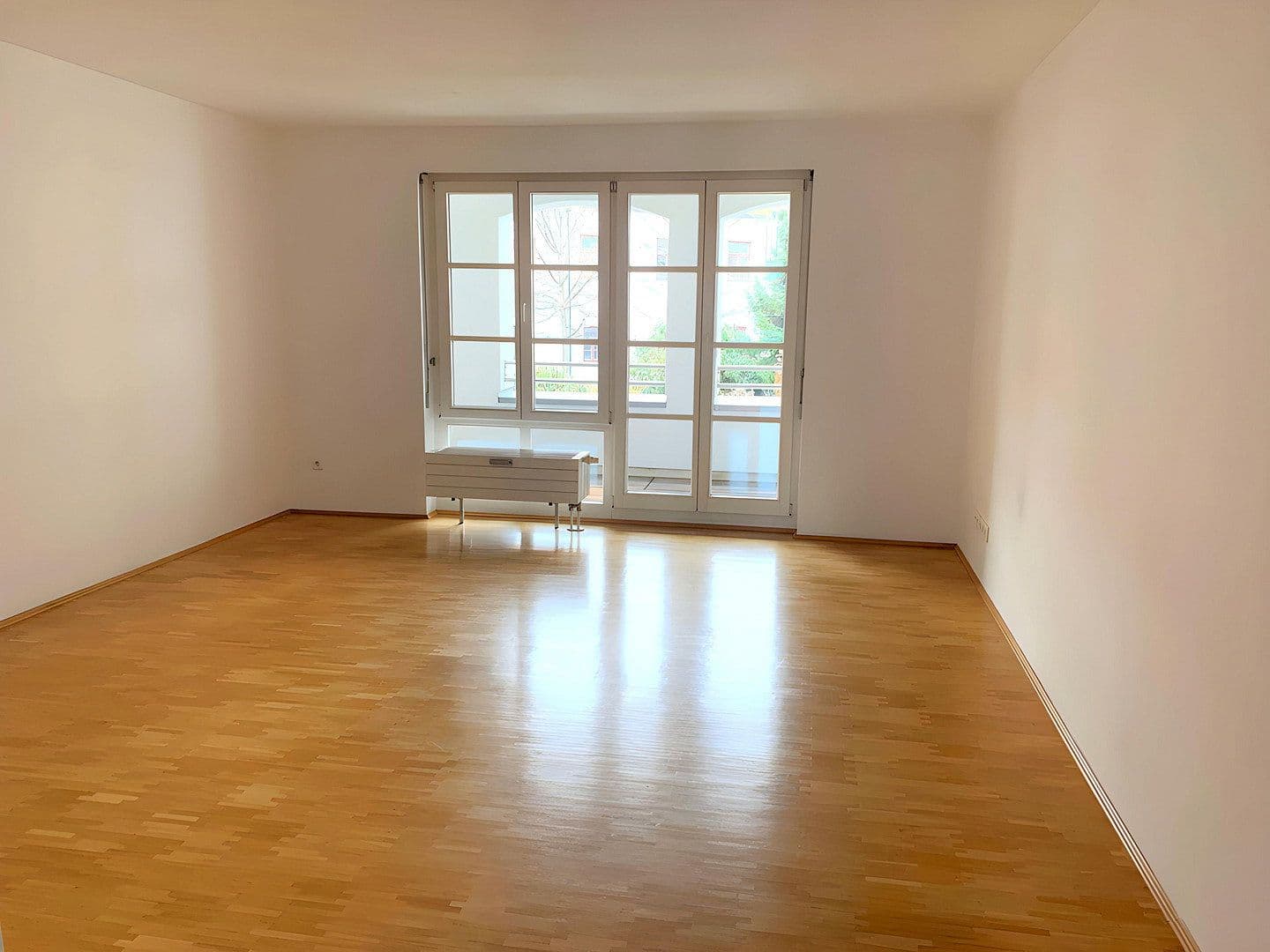 Prenájom bytu 3-izbový 84 m², Schlossstr. 13b, Egmating, Ebersberg, Bavorsko Prenájom bytu 3-izbový 84 m², Schlossstr. 13b, Egmating, Ebersberg, Bavorsko
