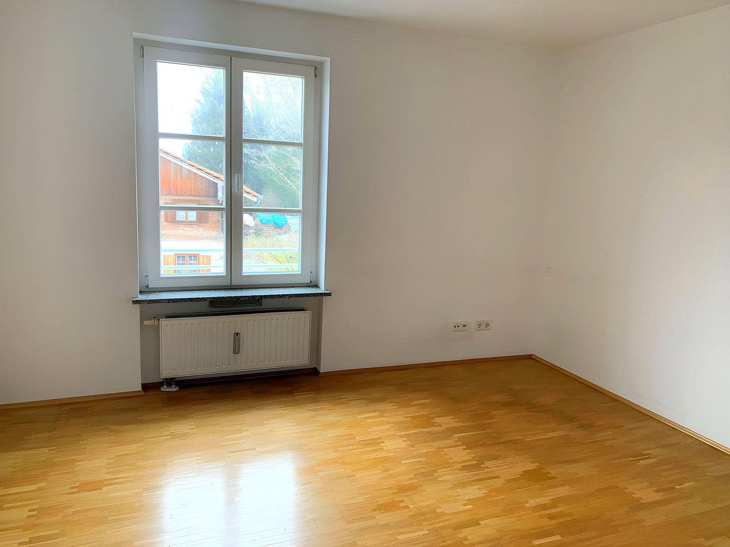 Prenájom bytu 3-izbový 84 m², Schlossstr. 13b, Egmating, Ebersberg, Bavorsko Prenájom bytu 3-izbový 84 m², Schlossstr. 13b, Egmating, Ebersberg, Bavorsko
