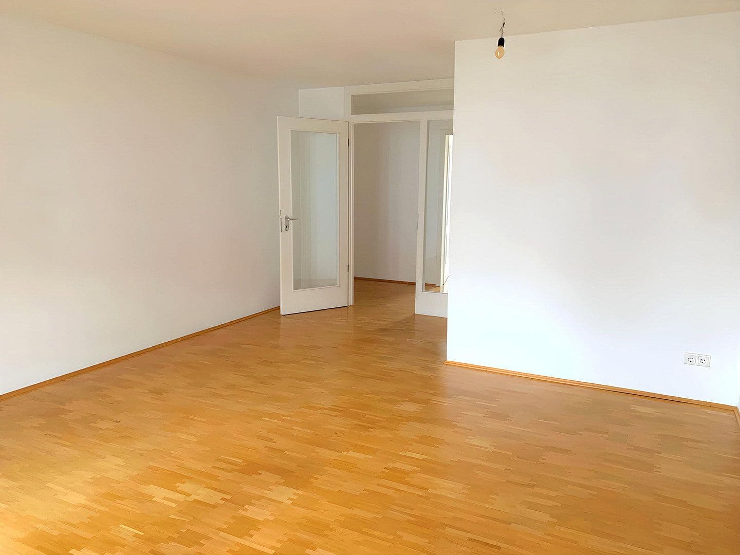 Prenájom bytu 3-izbový 84 m², Schlossstr. 13b, Egmating, Ebersberg, Bavorsko Prenájom bytu 3-izbový 84 m², Schlossstr. 13b, Egmating, Ebersberg, Bavorsko