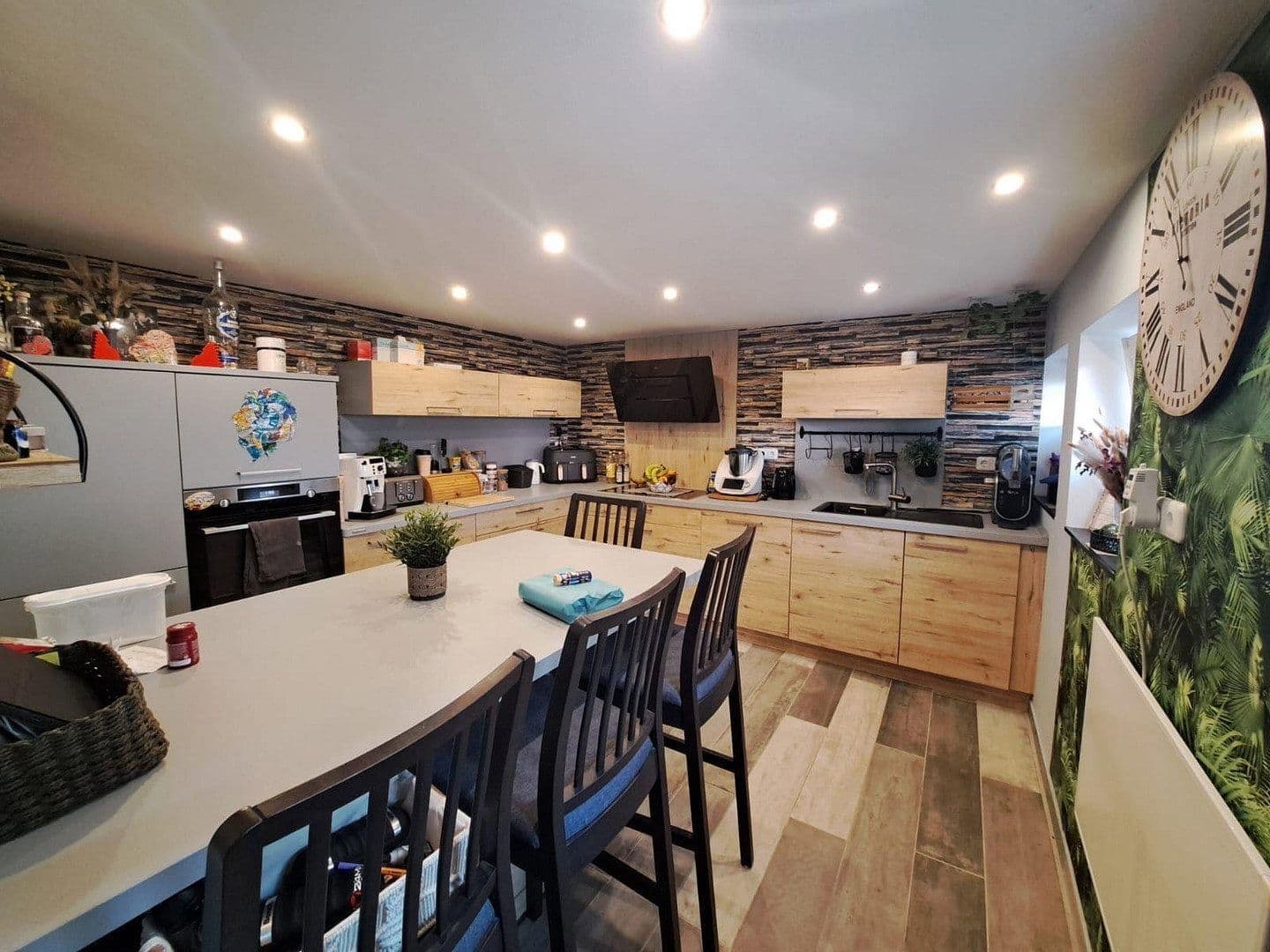 Predaj domu 130 m², pozemek 254 m², Bad Breisig, Porýnie-Falcko Predaj domu 130 m², pozemek 254 m², Bad Breisig, Porýnie-Falcko