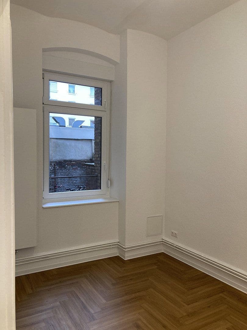 Prenájom bytu 1-izbový 31 m², Karlstr. 64, Karlsruhe, Bádensko-Wurttembersko Prenájom bytu 1-izbový 31 m², Karlstr. 64, Karlsruhe, Bádensko-Wurttembersko
