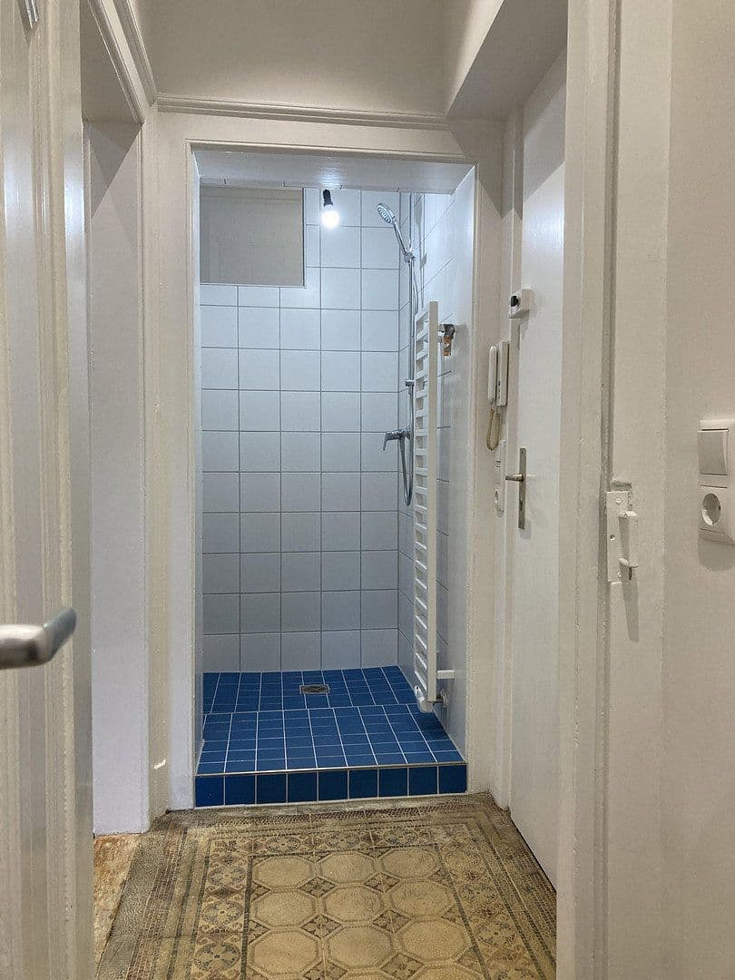 Prenájom bytu 1-izbový 31 m², Karlstr. 64, Karlsruhe, Bádensko-Wurttembersko Prenájom bytu 1-izbový 31 m², Karlstr. 64, Karlsruhe, Bádensko-Wurttembersko