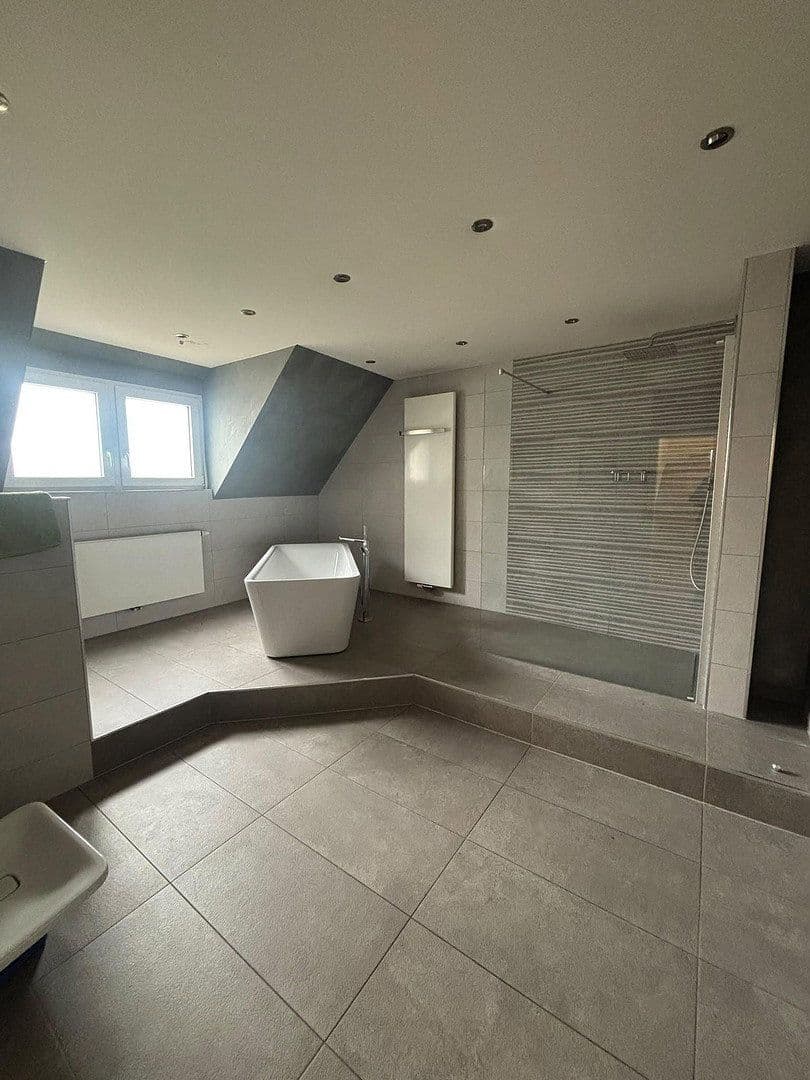 Predaj domu 230 m², pozemek 654 m², Dillingen/Saar, Sársko Predaj domu 230 m², pozemek 654 m², Dillingen/Saar, Sársko