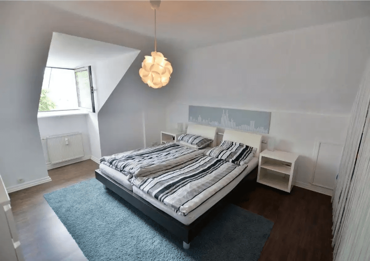 Prenájom bytu 2-izbový 123 m², Köln, Severné Porýnie - Westfálsko Prenájom bytu 2-izbový 123 m², Köln, Severné Porýnie - Westfálsko