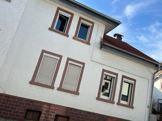Predaj domu 120 m², pozemek 168 m², Max-Planck-Straße 12, Obertshausen, Hesensko Predaj domu 120 m², pozemek 168 m², Max-Planck-Straße 12, Obertshausen, Hesensko