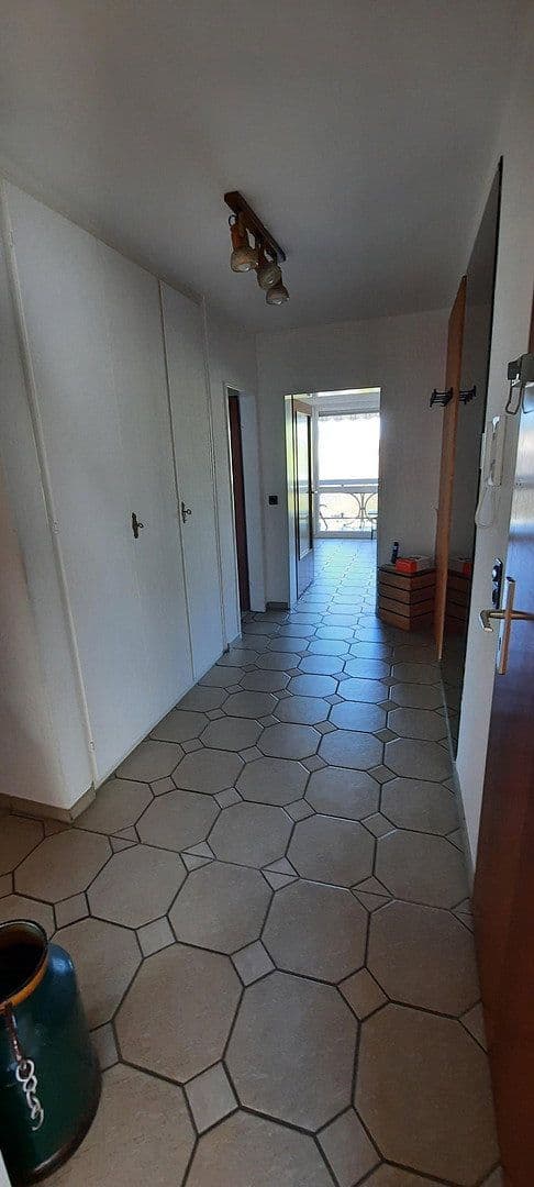 Predaj bytu 3-izbový 68 m², Solinger Straße 122, Langenfeld (Rheinland), Severné Porýnie - Westfálsko Predaj bytu 3-izbový 68 m², Solinger Straße 122, Langenfeld (Rheinland), Severné Porýnie - Westfálsko
