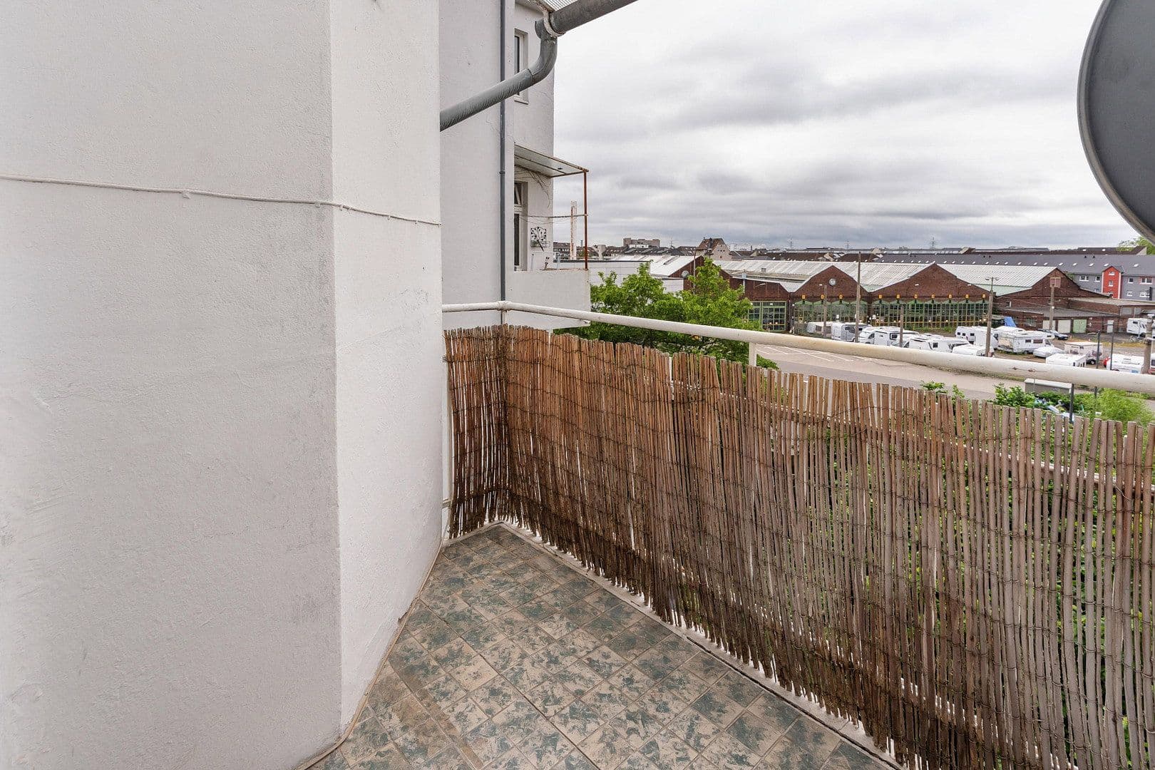 Predaj bytu 3-izbový 76 m², Kopernikusstr. 57, Düsseldorf, Severné Porýnie - Westfálsko Predaj bytu 3-izbový 76 m², Kopernikusstr. 57, Düsseldorf, Severné Porýnie - Westfálsko