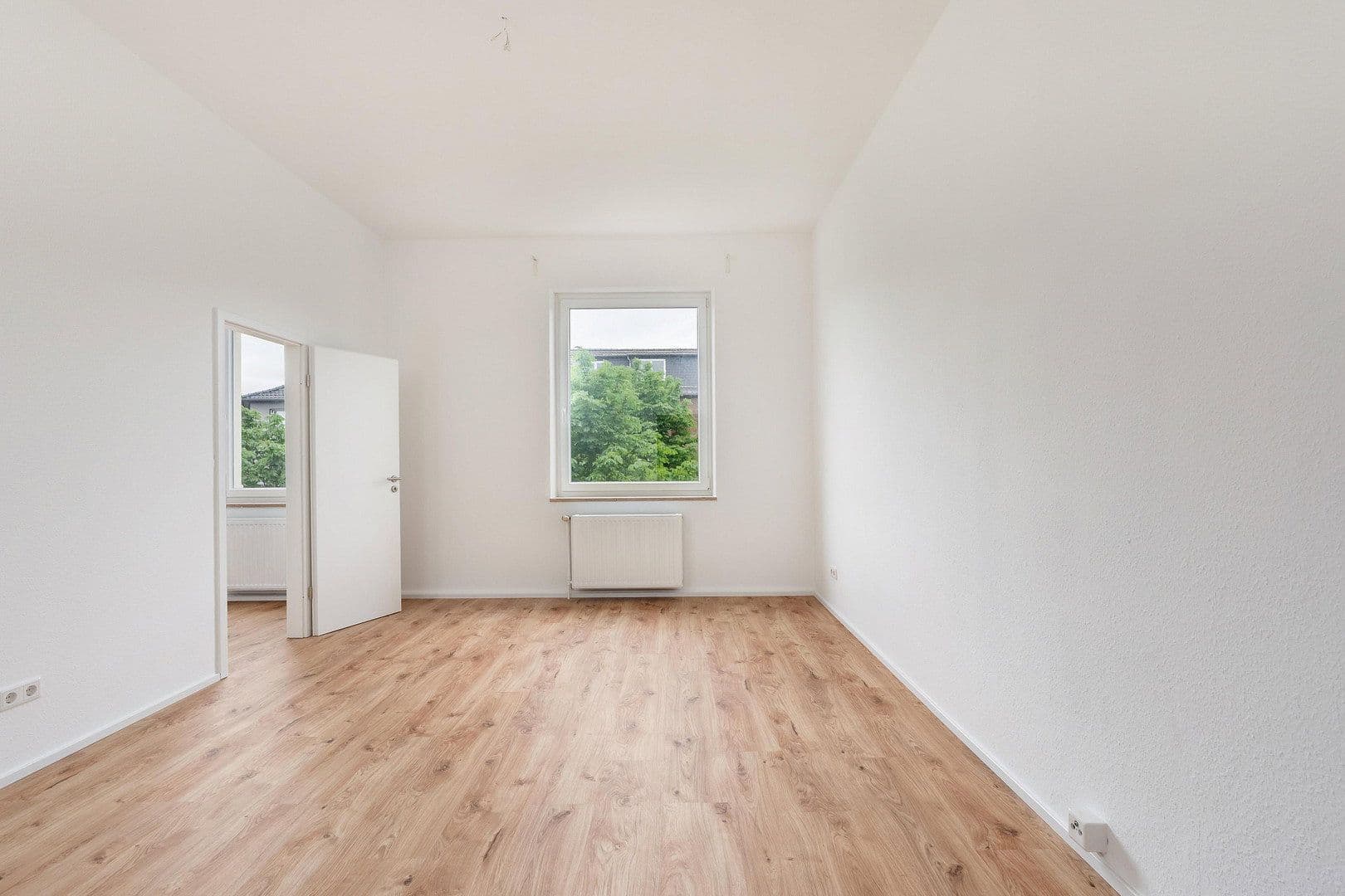 Predaj bytu 3-izbový 76 m², Kopernikusstr. 57, Düsseldorf, Severné Porýnie - Westfálsko Predaj bytu 3-izbový 76 m², Kopernikusstr. 57, Düsseldorf, Severné Porýnie - Westfálsko