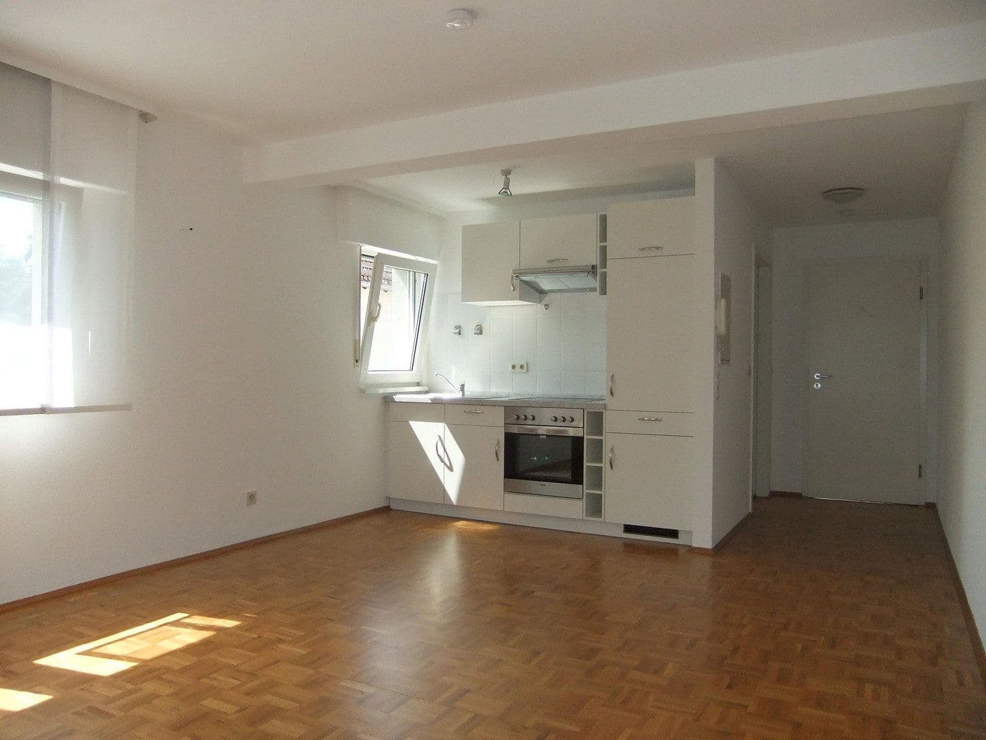 Prenájom bytu 1-izbový 29 m², Mainz, Porýnie-Falcko Prenájom bytu 1-izbový 29 m², Mainz, Porýnie-Falcko
