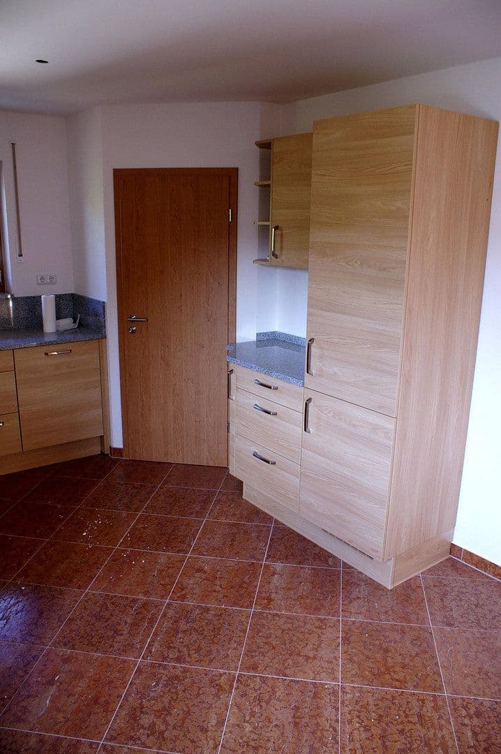 Prenájom bytu 4-izbový 115 m², Edling, Bavorsko Prenájom bytu 4-izbový 115 m², Edling, Bavorsko