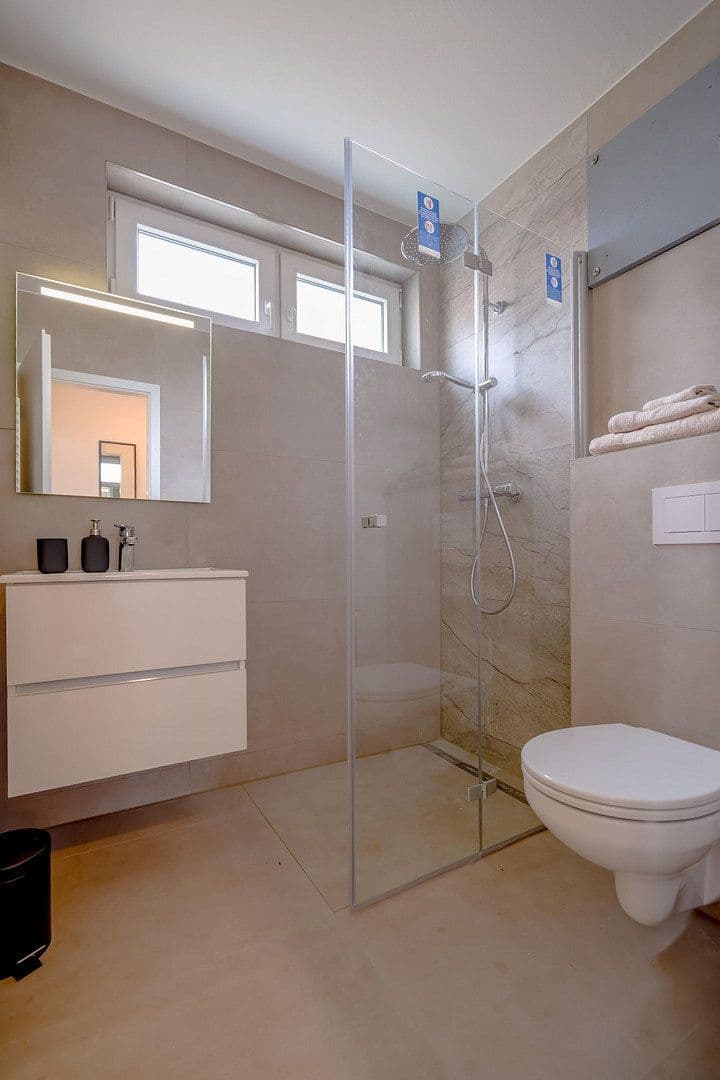 Predaj bytu 1-izbový 34 m², Sigmund-Freud-Straße 105, Frankfurt, Hesensko Predaj bytu 1-izbový 34 m², Sigmund-Freud-Straße 105, Frankfurt, Hesensko
