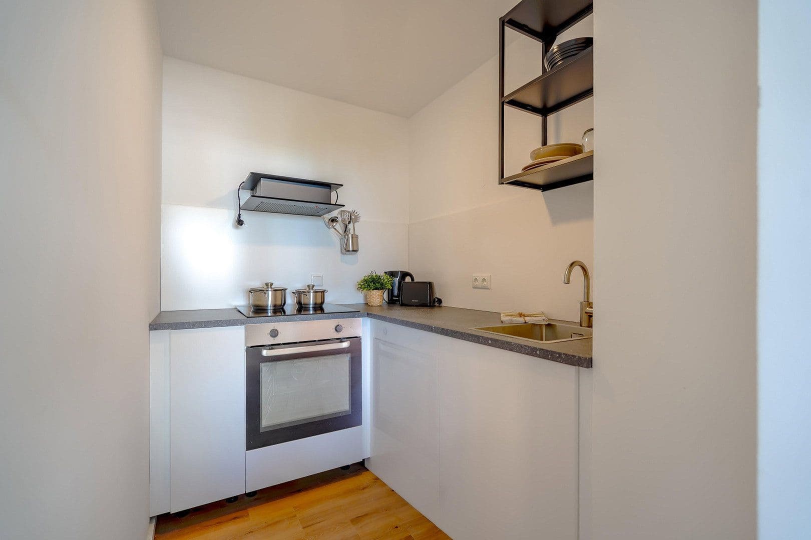 Predaj bytu 1-izbový 34 m², Sigmund-Freud-Straße 105, Frankfurt, Hesensko Predaj bytu 1-izbový 34 m², Sigmund-Freud-Straße 105, Frankfurt, Hesensko
