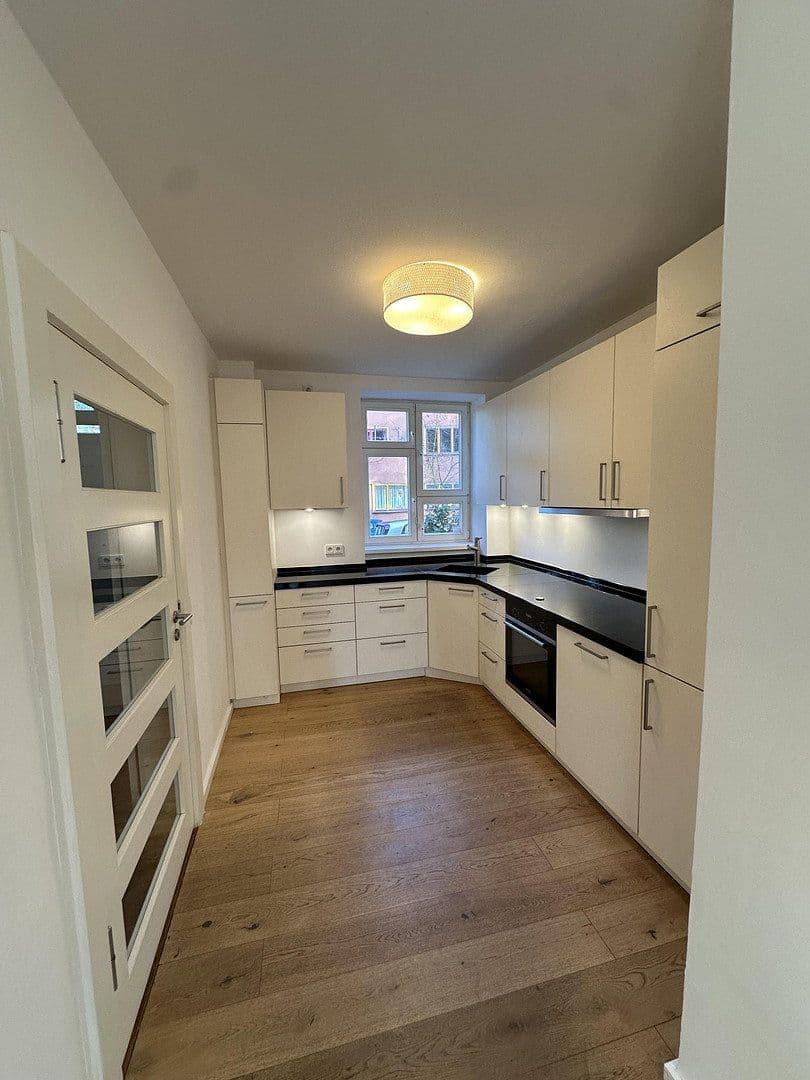 Predaj domu 115 m², pozemek 165 m², Hochsitzweg 99, Berlin, Berlín Predaj domu 115 m², pozemek 165 m², Hochsitzweg 99, Berlin, Berlín