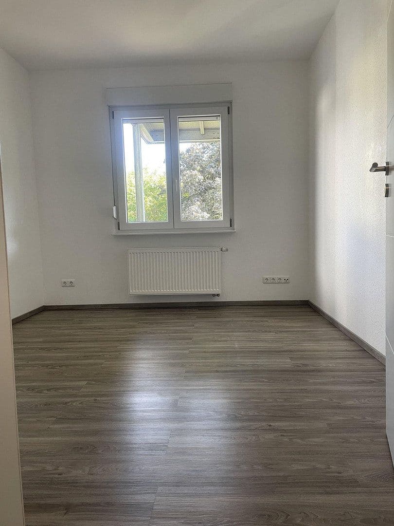 Prenájom bytu 2-izbový 55 m², Julius-Reiber-Str. 38, Darmstadt, Hesensko Prenájom bytu 2-izbový 55 m², Julius-Reiber-Str. 38, Darmstadt, Hesensko