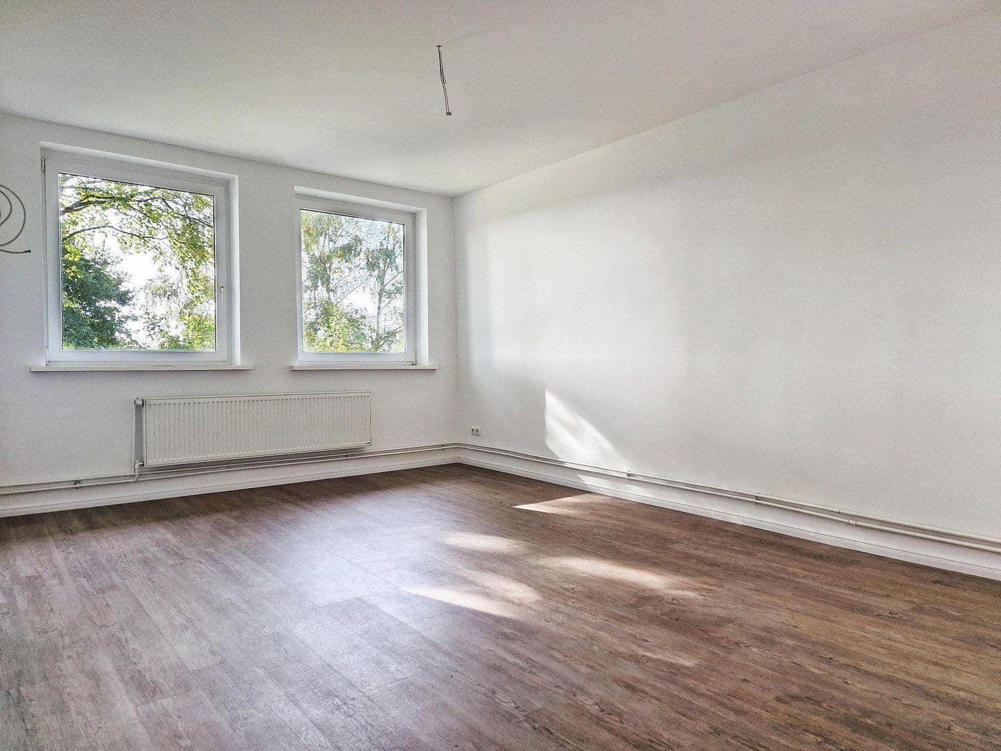 Prenájom bytu 4-izbový 123 m², Göhrdestraße 1a, Himbergen, Dolné Sasko Prenájom bytu 4-izbový 123 m², Göhrdestraße 1a, Himbergen, Dolné Sasko