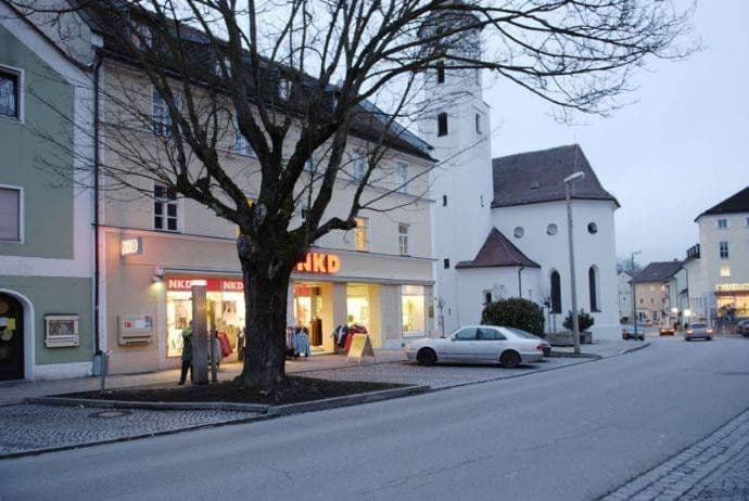 Prenájom bytu 2-izbový 61 m², Stadtplatz 14, Bogen, Bavorsko Prenájom bytu 2-izbový 61 m², Stadtplatz 14, Bogen, Bavorsko
