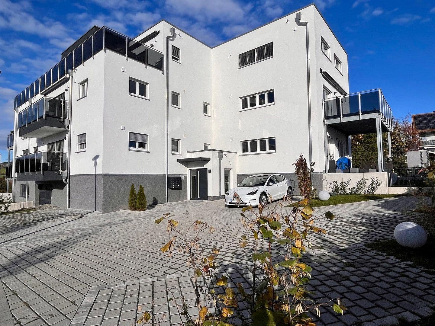 Predaj bytu 3-izbový 103 m², Meisenweg 8, Röttenbach, Bavorsko Predaj bytu 3-izbový 103 m², Meisenweg 8, Röttenbach, Bavorsko