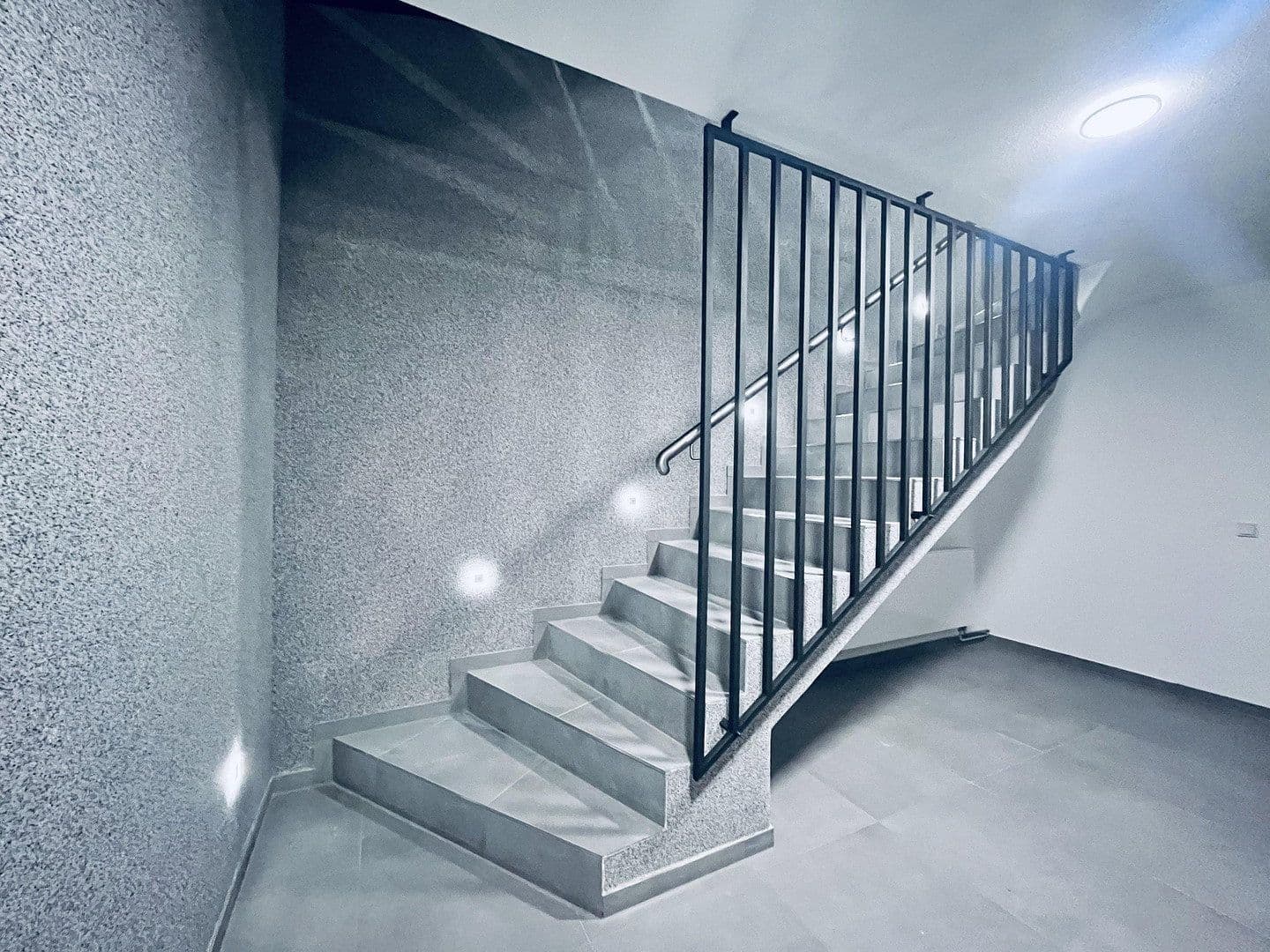 Predaj bytu 3-izbový 103 m², Meisenweg 8, Röttenbach, Bavorsko Predaj bytu 3-izbový 103 m², Meisenweg 8, Röttenbach, Bavorsko