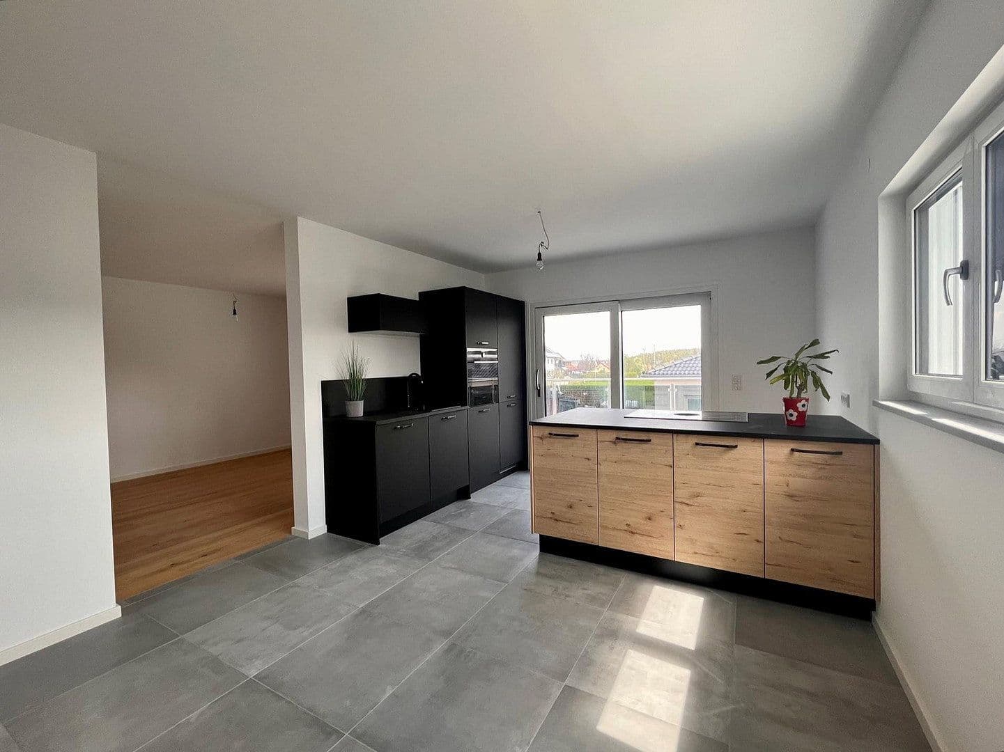 Predaj bytu 3-izbový 103 m², Meisenweg 8, Röttenbach, Bavorsko Predaj bytu 3-izbový 103 m², Meisenweg 8, Röttenbach, Bavorsko