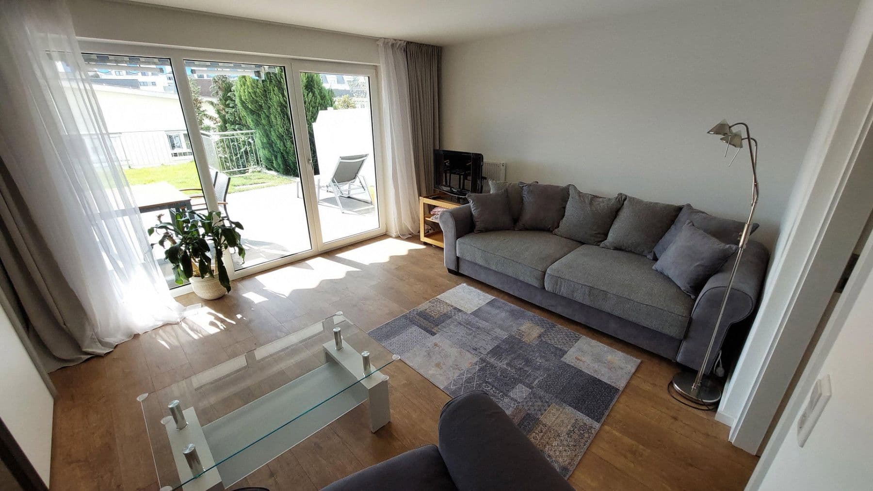 Predaj domu 125 m², pozemek 162 m², Grafenau, Bádensko-Wurttembersko Predaj domu 125 m², pozemek 162 m², Grafenau, Bádensko-Wurttembersko
