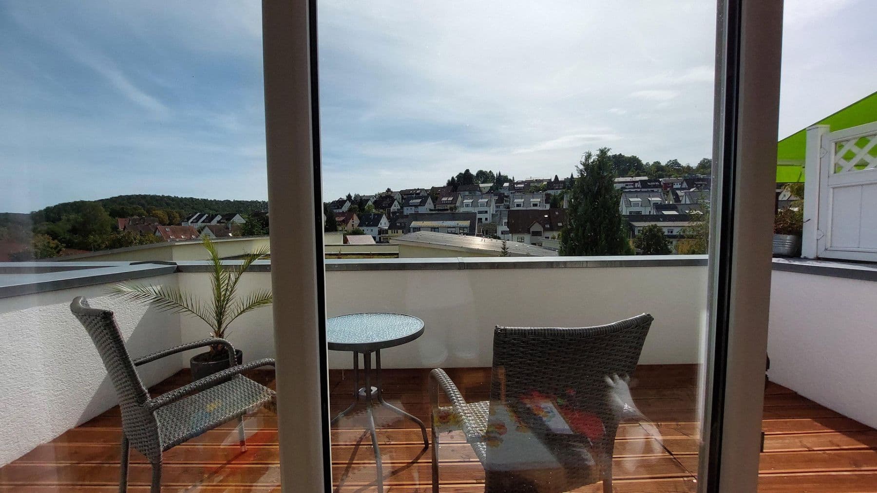 Predaj domu 125 m², pozemek 162 m², Grafenau, Bádensko-Wurttembersko Predaj domu 125 m², pozemek 162 m², Grafenau, Bádensko-Wurttembersko