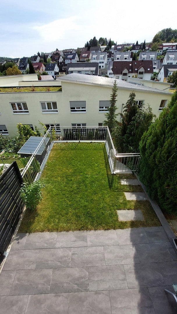 Predaj domu 125 m², pozemek 162 m², Grafenau, Bádensko-Wurttembersko Predaj domu 125 m², pozemek 162 m², Grafenau, Bádensko-Wurttembersko