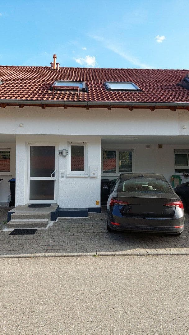 Predaj domu 125 m², pozemek 162 m², Grafenau, Bádensko-Wurttembersko Predaj domu 125 m², pozemek 162 m², Grafenau, Bádensko-Wurttembersko