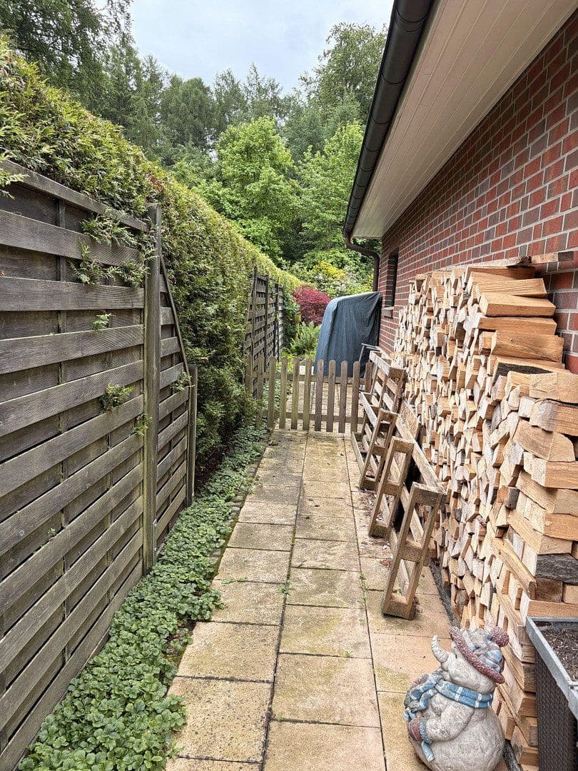 Prenájom domu 120 m², pozemek 845 m², Müssenweg 43a, Dassendorf, Šlezvicko-Holštajnsko Prenájom domu 120 m², pozemek 845 m², Müssenweg 43a, Dassendorf, Šlezvicko-Holštajnsko