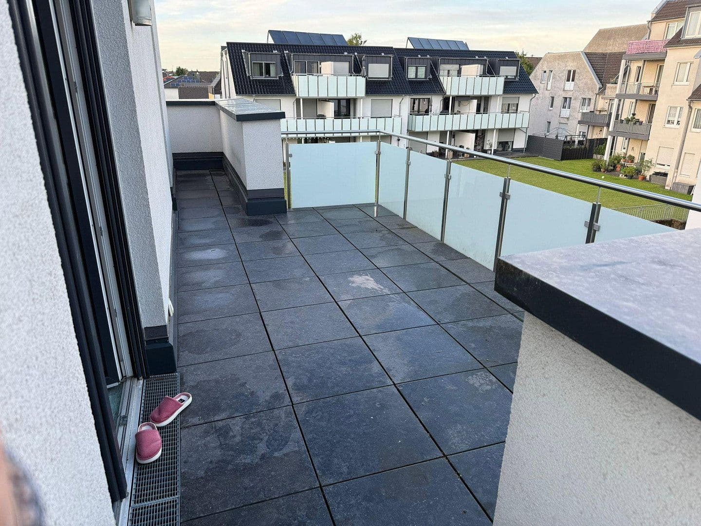 Prenájom bytu 2-izbový 58 m², Markusstr. 17a, Niederkassel, Severné Porýnie - Westfálsko Prenájom bytu 2-izbový 58 m², Markusstr. 17a, Niederkassel, Severné Porýnie - Westfálsko