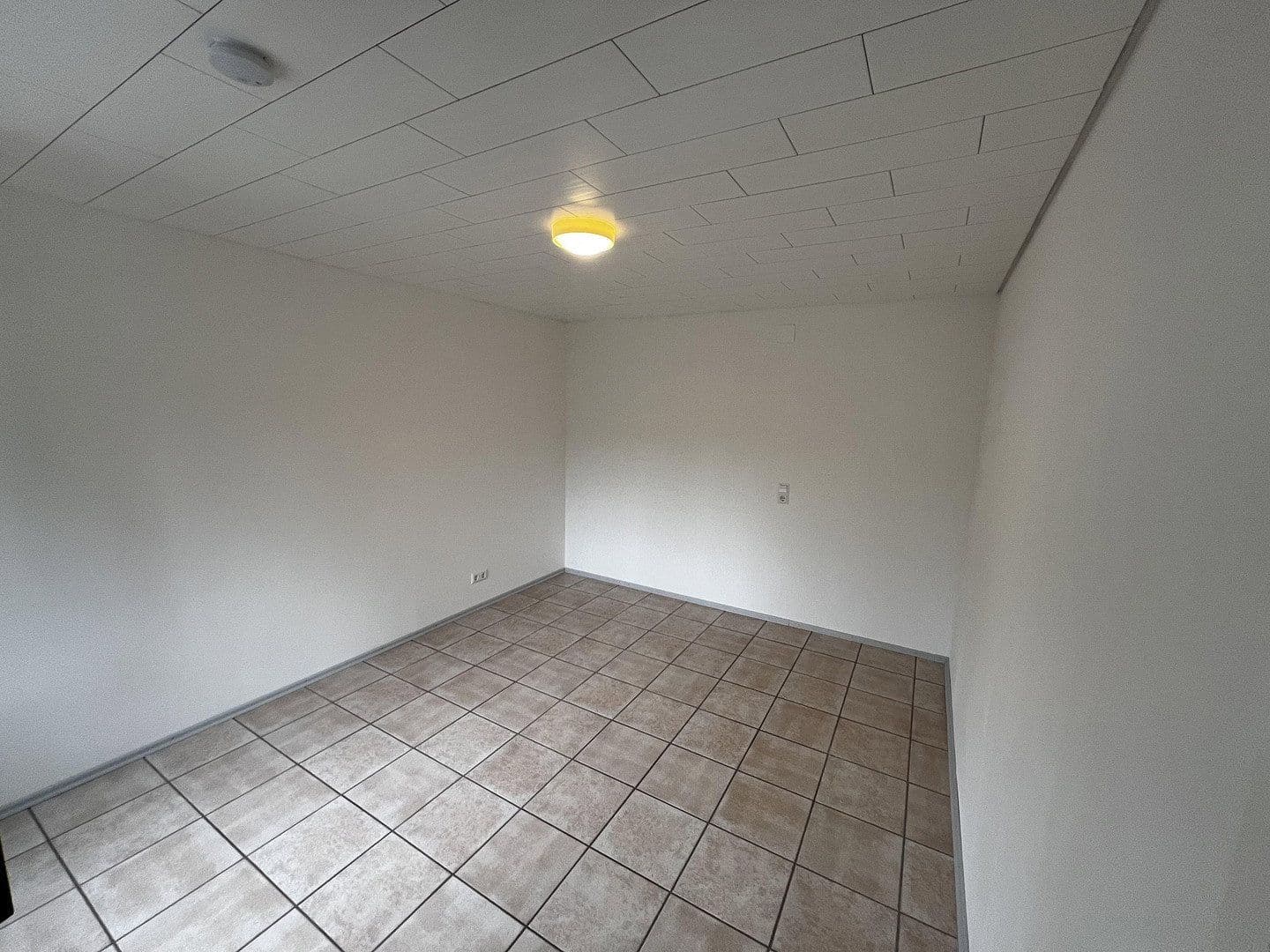 Prenájom bytu 2-izbový 52 m², Klosterlehen 11, Baden-Baden-Oberbeuern, Bádensko-Wurttembersko Prenájom bytu 2-izbový 52 m², Klosterlehen 11, Baden-Baden-Oberbeuern, Bádensko-Wurttembersko