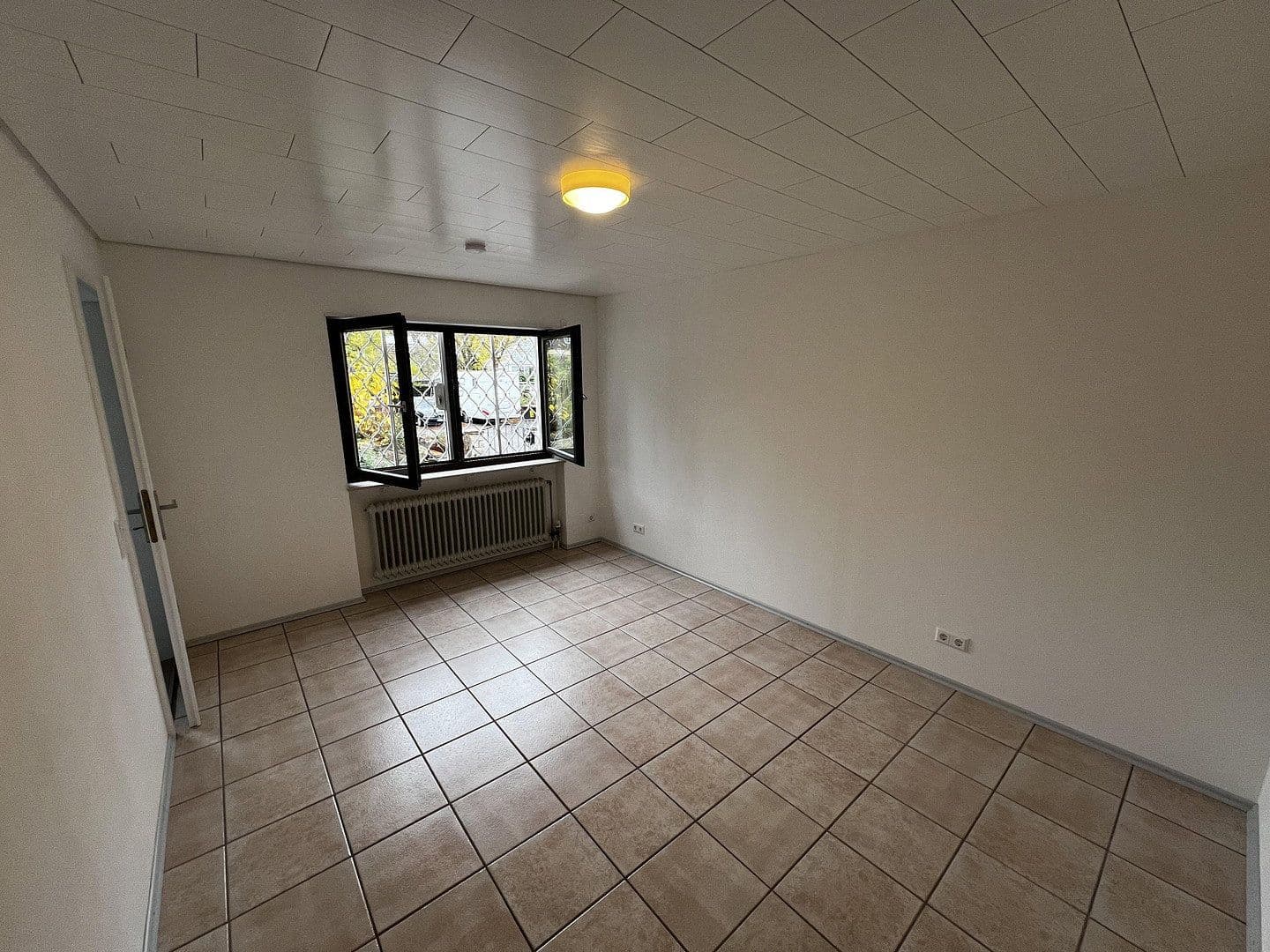 Prenájom bytu 2-izbový 52 m², Klosterlehen 11, Baden-Baden-Oberbeuern, Bádensko-Wurttembersko Prenájom bytu 2-izbový 52 m², Klosterlehen 11, Baden-Baden-Oberbeuern, Bádensko-Wurttembersko