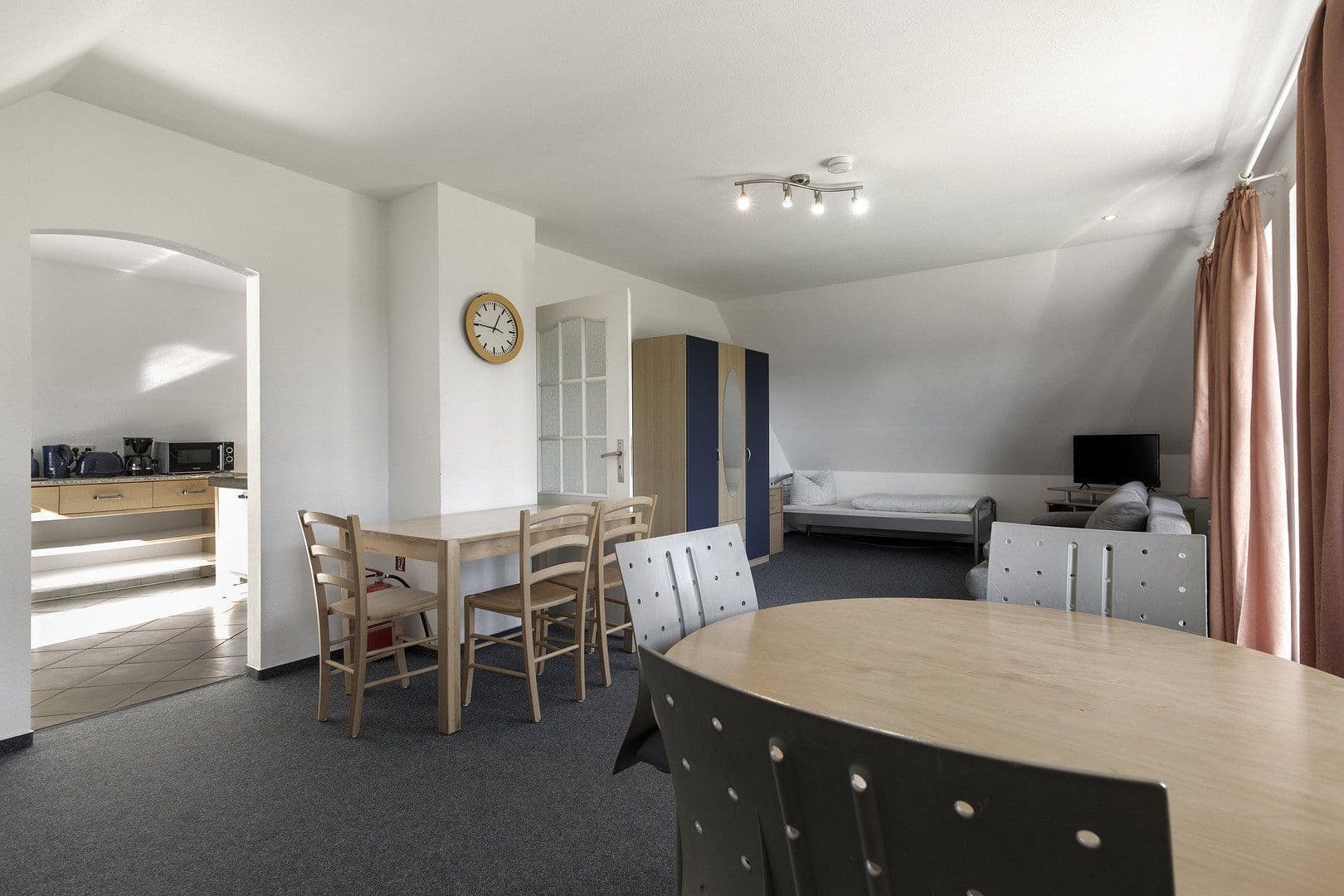 Prenájom bytu 5-izbový 146 m², Norderstr.46, Norderstedt, Šlezvicko-Holštajnsko Prenájom bytu 5-izbový 146 m², Norderstr.46, Norderstedt, Šlezvicko-Holštajnsko