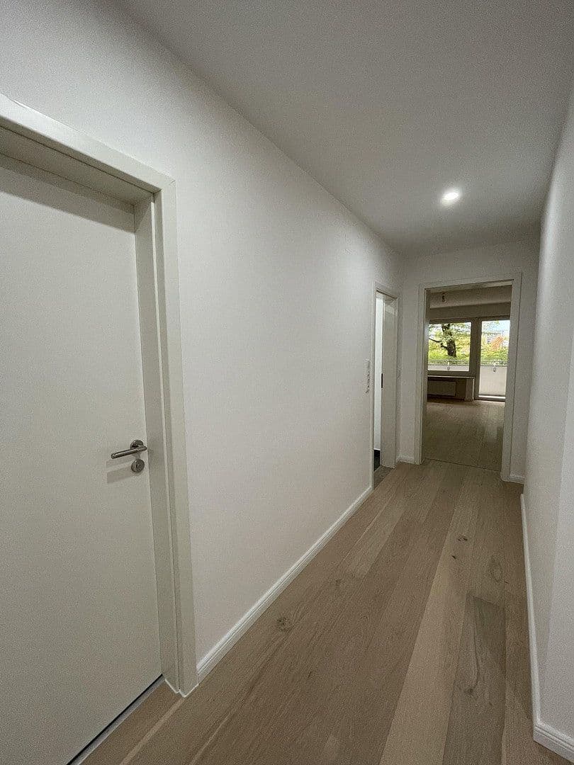 Predaj bytu 3-izbový 84 m², Leonrodstraße 60, München, Bavorsko Predaj bytu 3-izbový 84 m², Leonrodstraße 60, München, Bavorsko